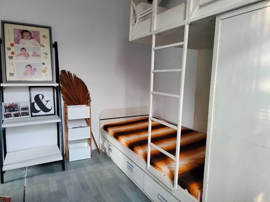 Tempat Tidur Tingkat